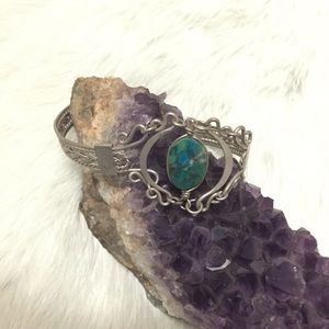 Delicate Turquoise bracelet