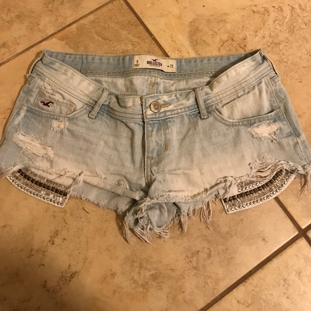 Hollister cut off shorts