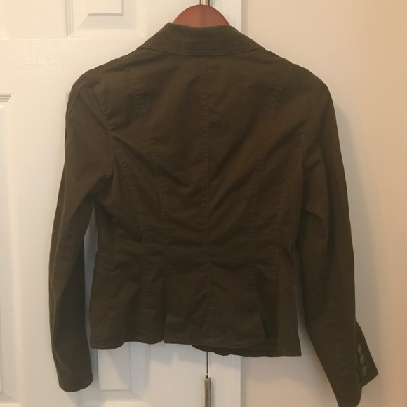 Jacket - Picture 3 of 4