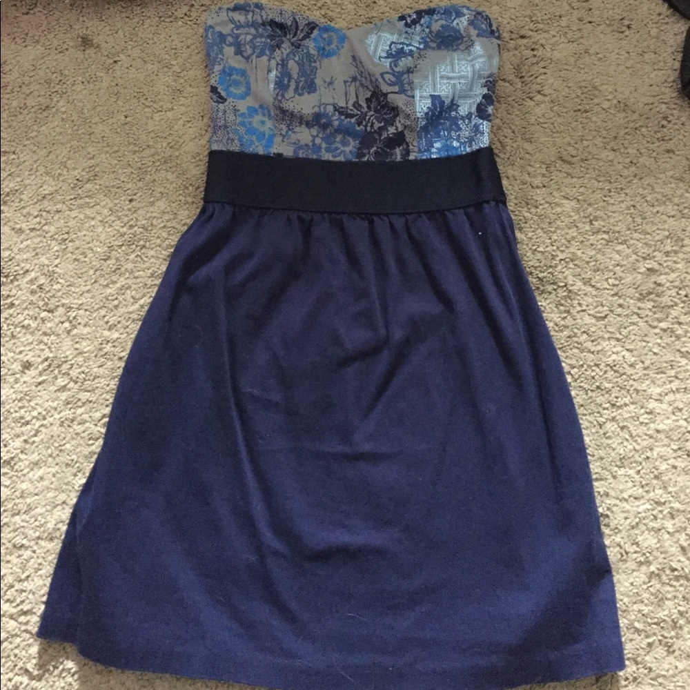 Strapless blue mini dress from eooté