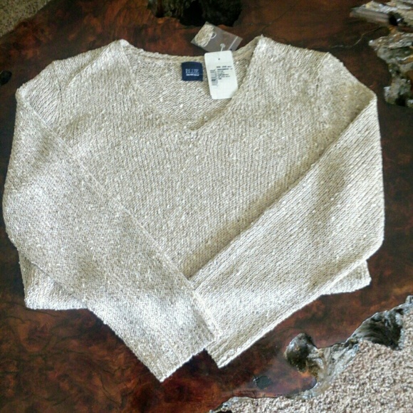 🔴 Saks Off 5th Sparkly Sexy Pullover - Picture 5 of 7