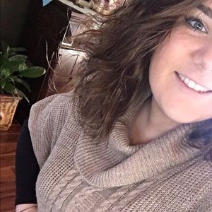 Meet your Posher, Alyssa