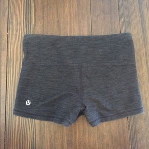 Lululemon Boogie Shorts Black Denim