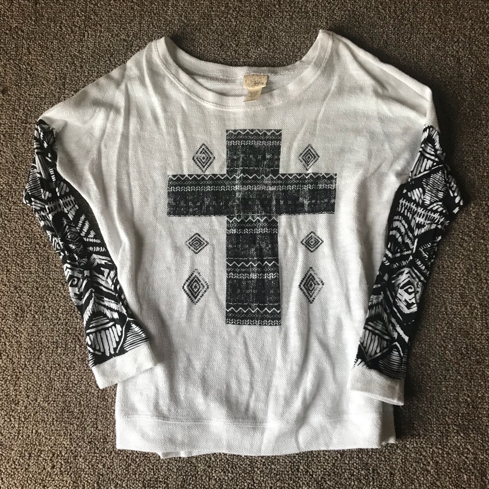 Daytrip Cross Tribal Sweater