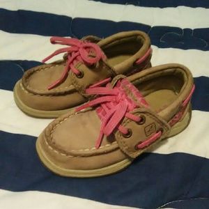 Sperrys toddler size 6