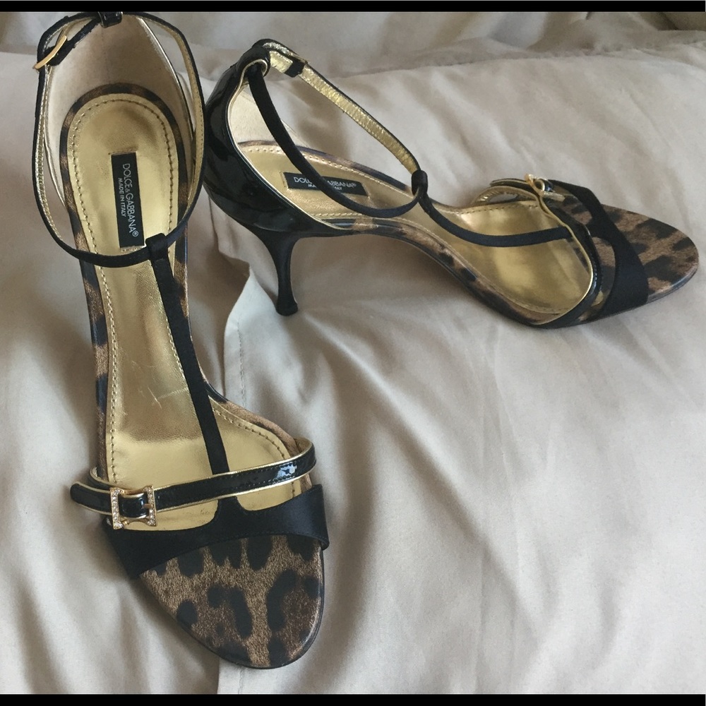 Dolce & Gabbana T-Strap Heels Size 41