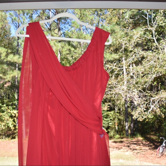 Eliza and Ethan Maxi Dress - Picture 1 of 4