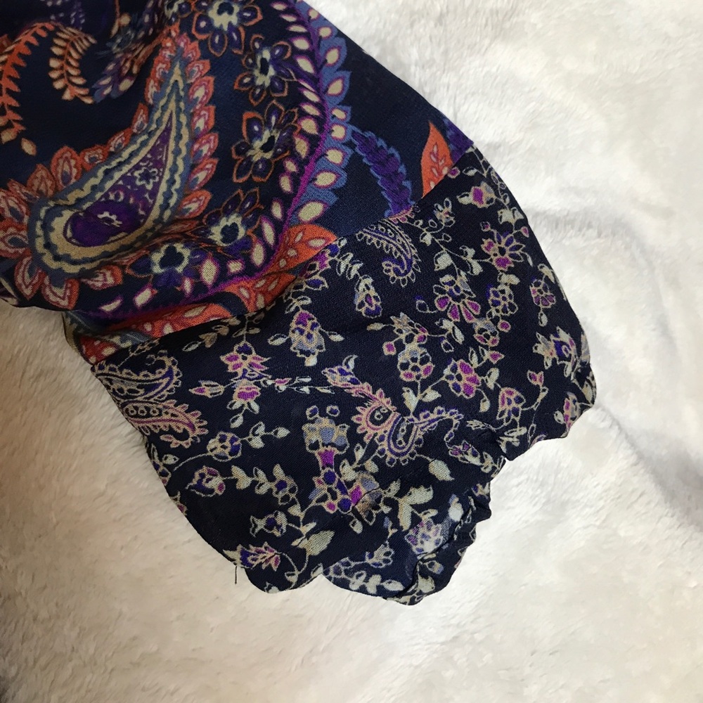 Chaps V-neck Pattern Tunic - Picture 3 of 8