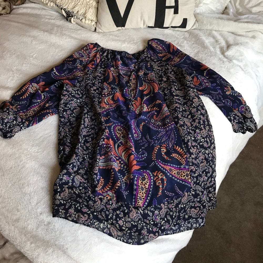 Chaps V-neck Pattern Tunic - Picture 4 of 8