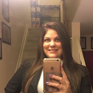 Meet your Posher, Aimee