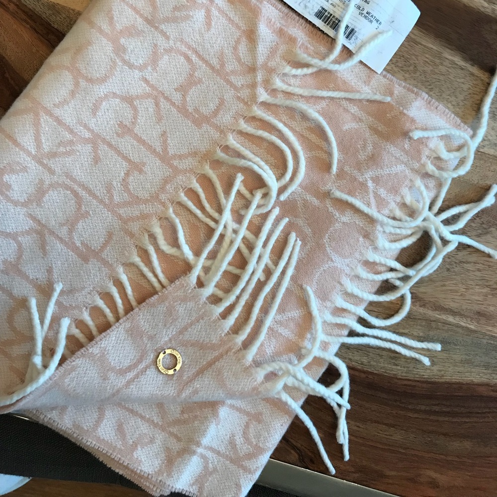 Calvin Klein scarf