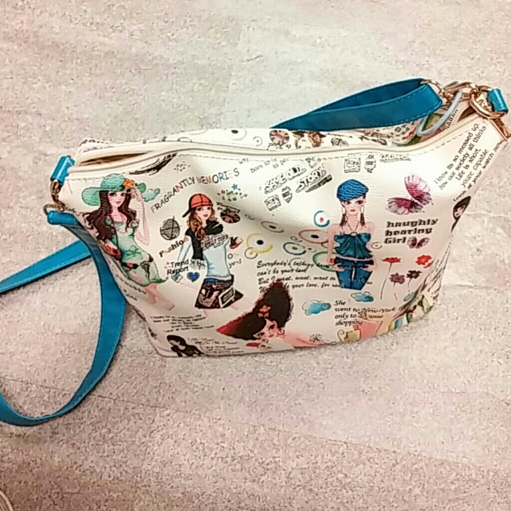 Super cute purse!