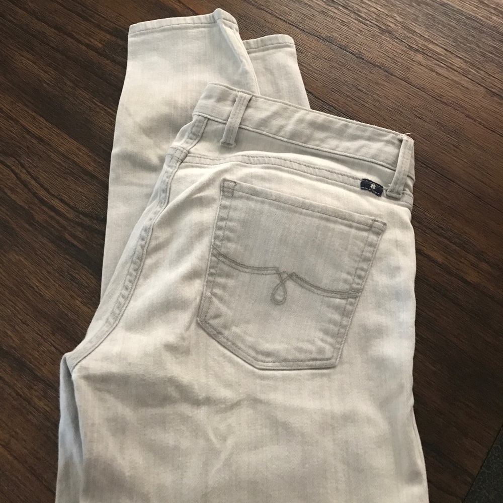 Gray lucky brand distressed lolita skinnies