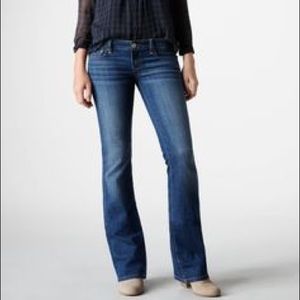 👖 American Eagle Favorite Boyfriend Jeans 👖