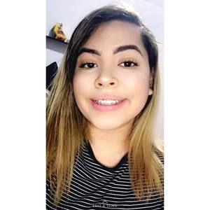 Meet your Posher, Carla