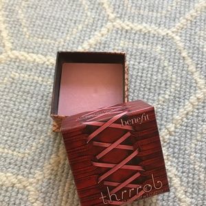 Benefit Thrrrob Blush