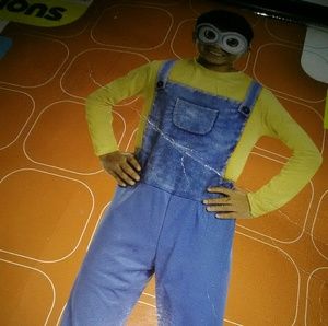 NIP minion costume sz med