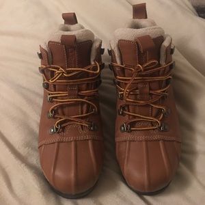 L.L. Bean hiking boots for women size 6.5