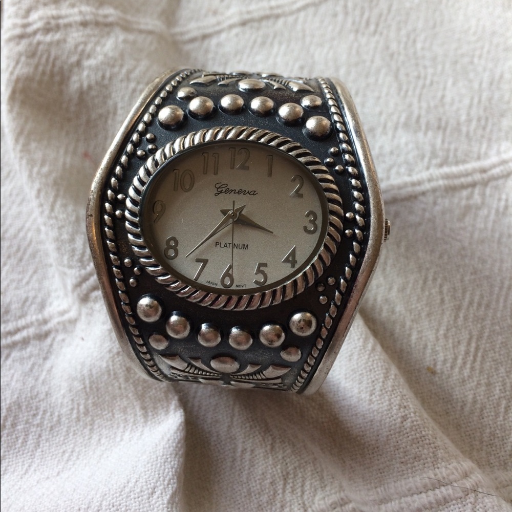 geneva cuff watch