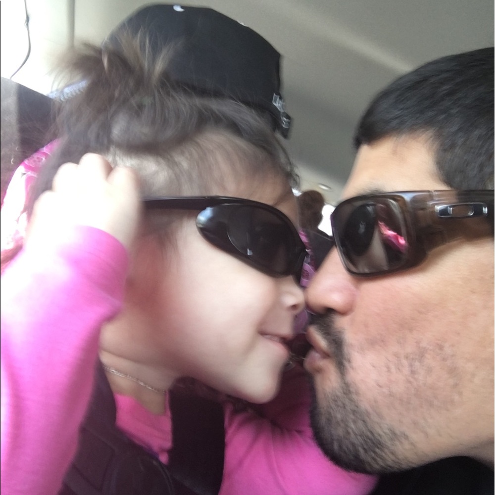 Meet your Posher, Crystal