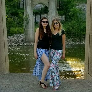 Meet your Posher, Rayna