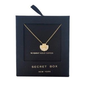 Closet Clear Out! 14K Gold Seashell Necklace