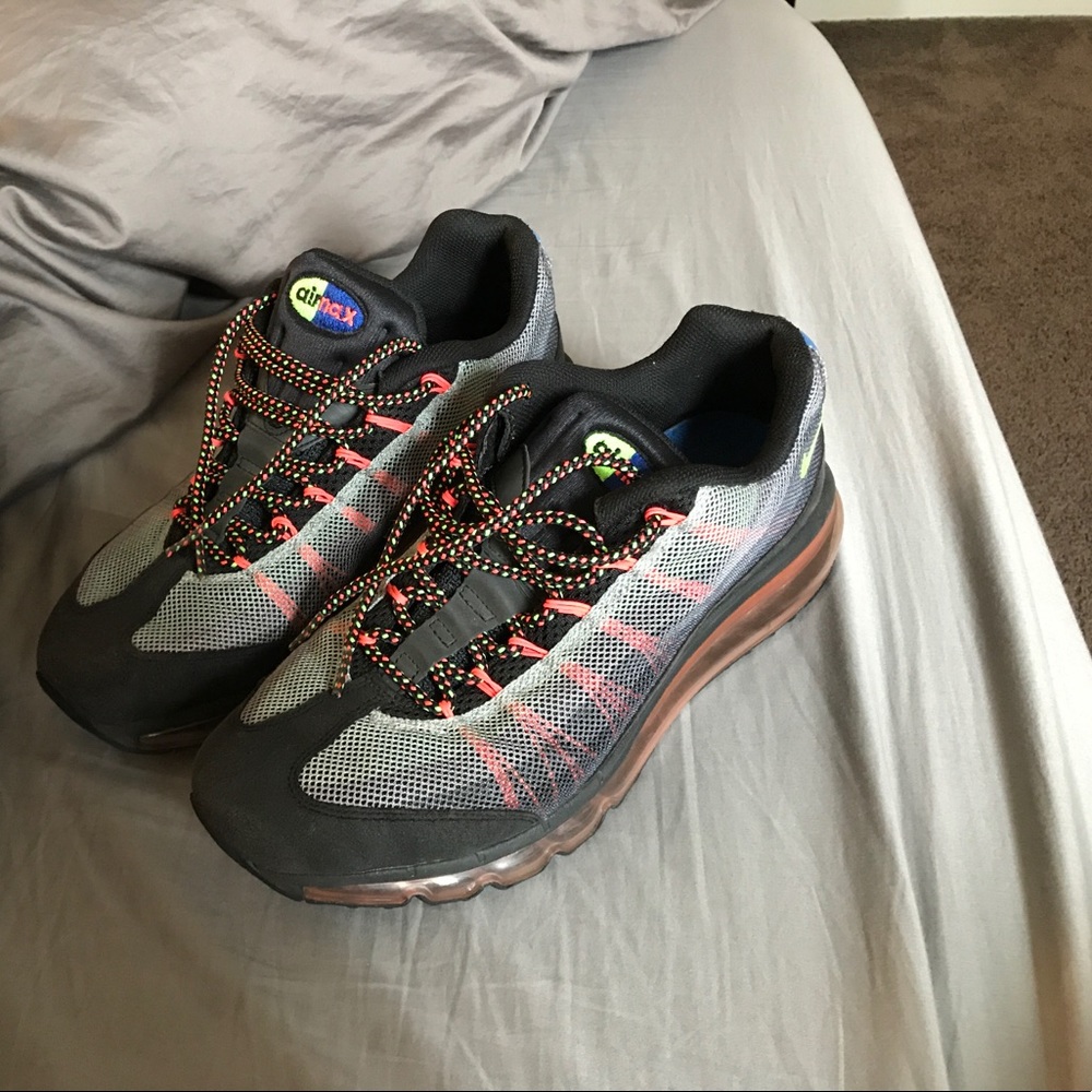 Men's sneakers