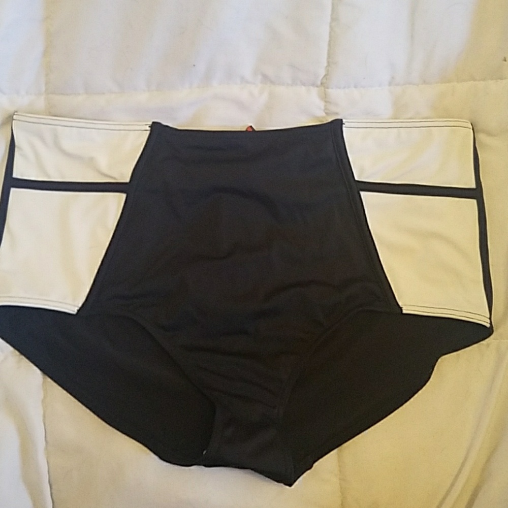 New high waisted bikini bottoms