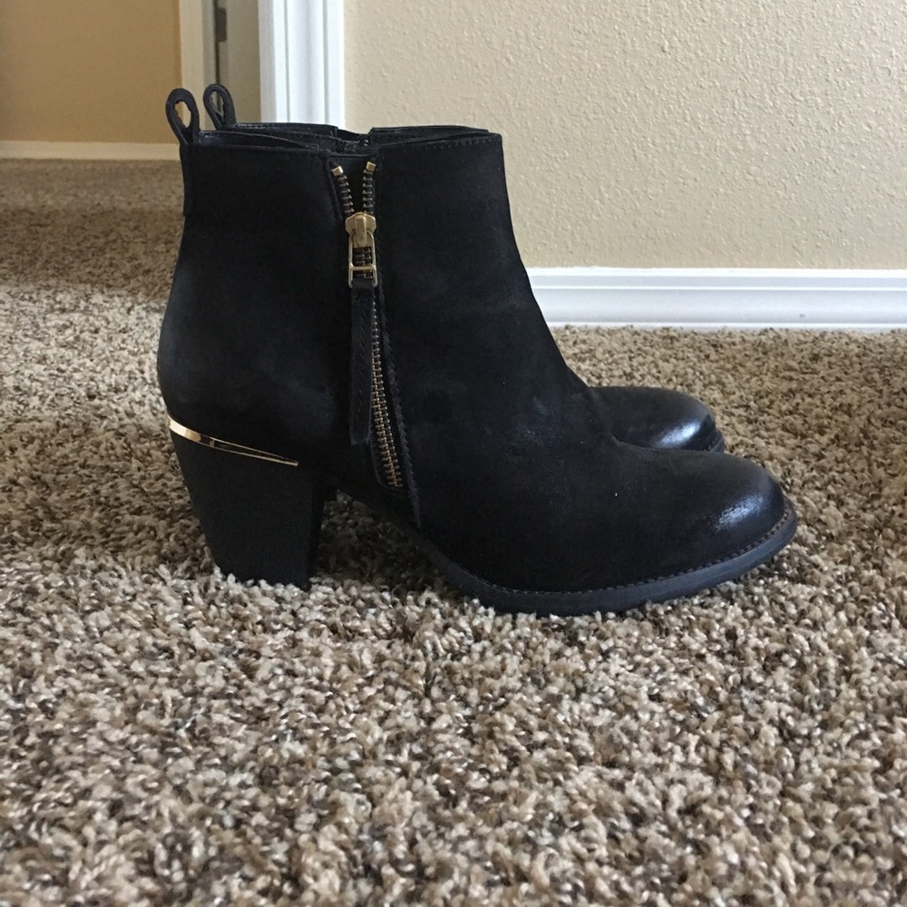 Steve Madden Suede Ankle Boots