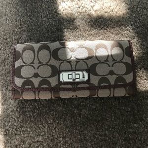 Coach wallet