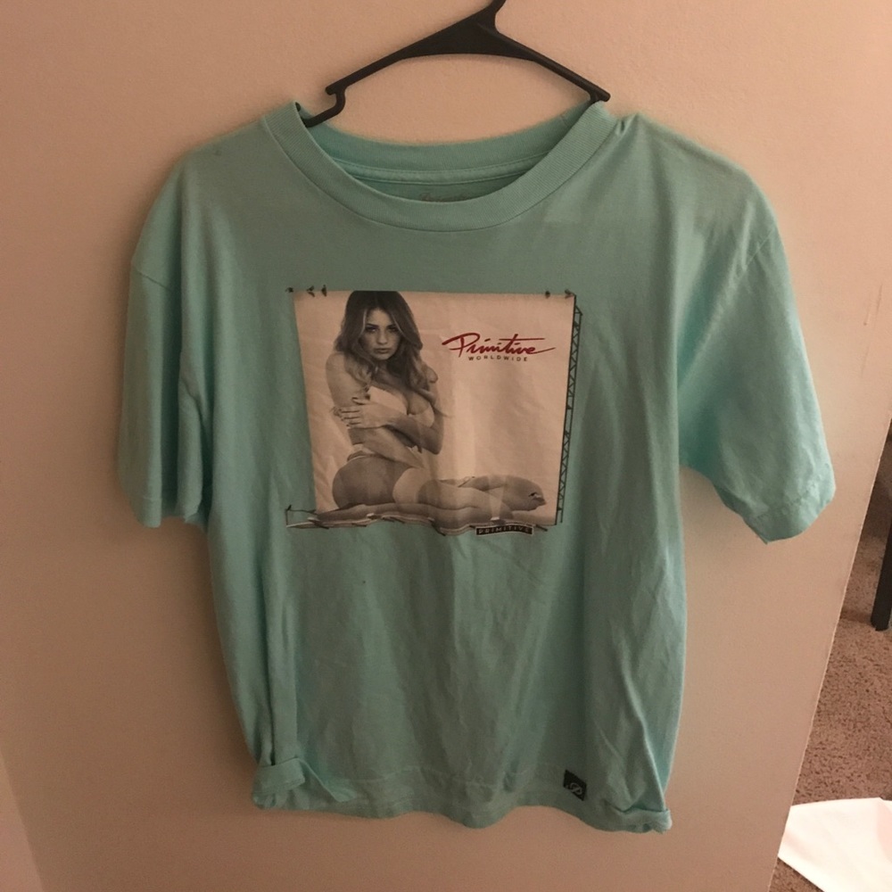 Primitive tshirt