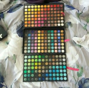 Coastal Scents 252 Ultimate Eyeshadow Palette