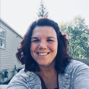 Meet your Posher, Abbie