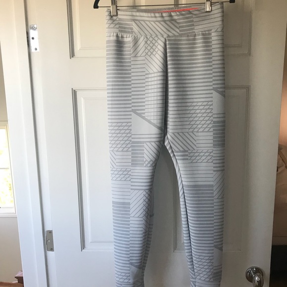 Nike Pants - Nike leggings NWT!