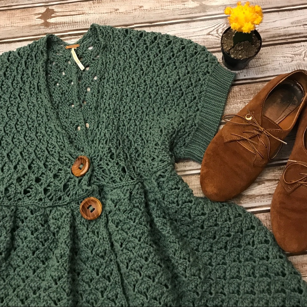 🌷Free People Green Crochet Cardigan