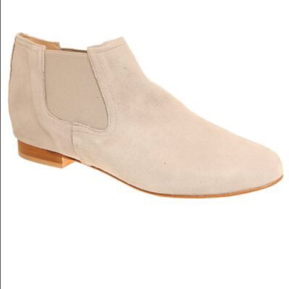 Women's Booties (Cream) - BRAND NEW/in box