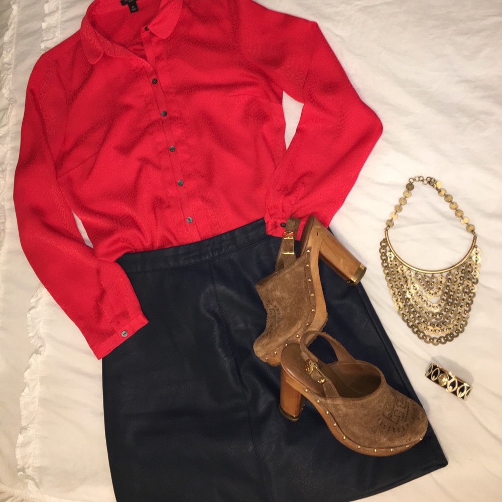 Ann Taylor Red Silk Long Sleeve Blouse