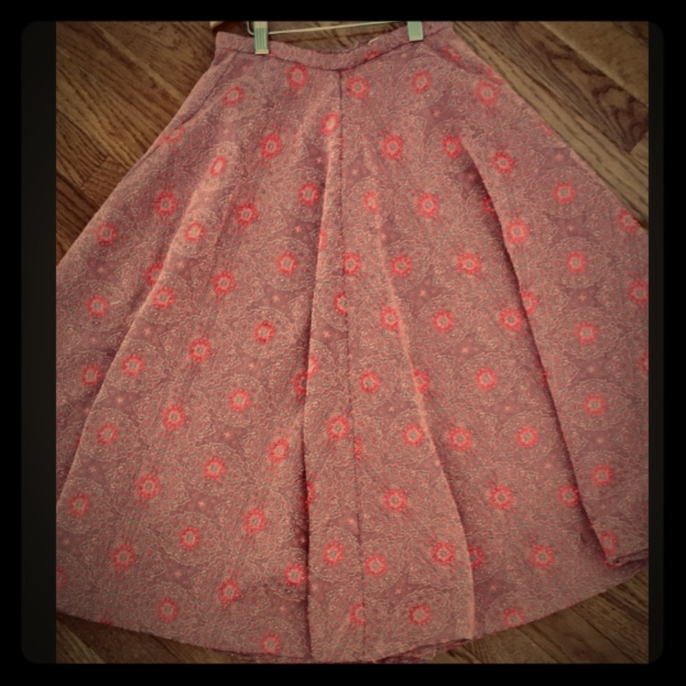 Woman’s H&M Midi Skirt Vintage