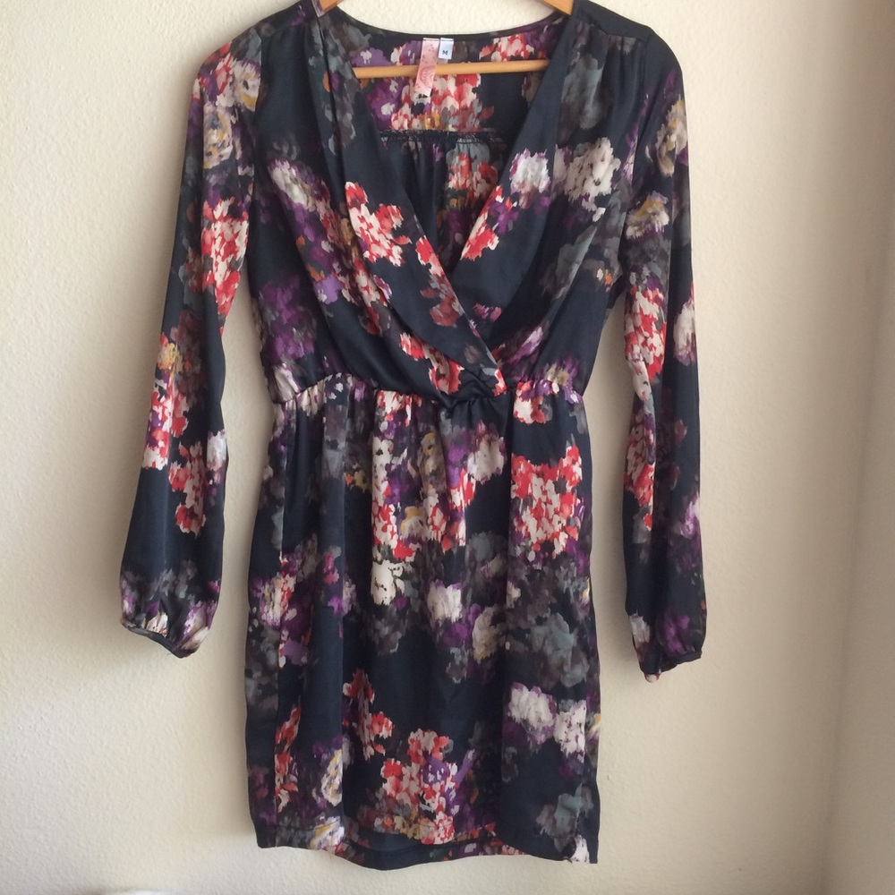 🌸 Long sleeve flower print dress