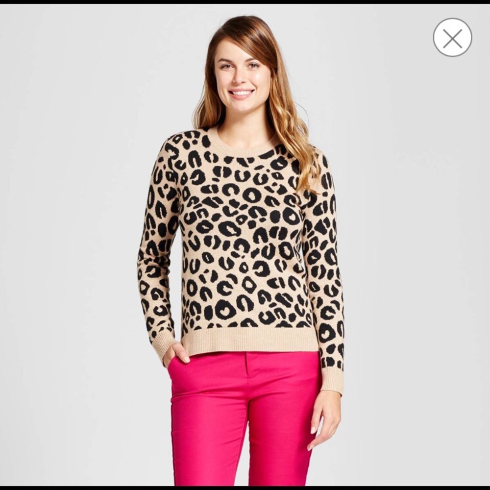 Leopard print sweater