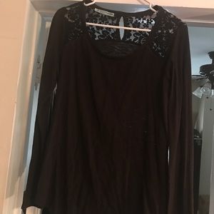 Long sleeve black shirt