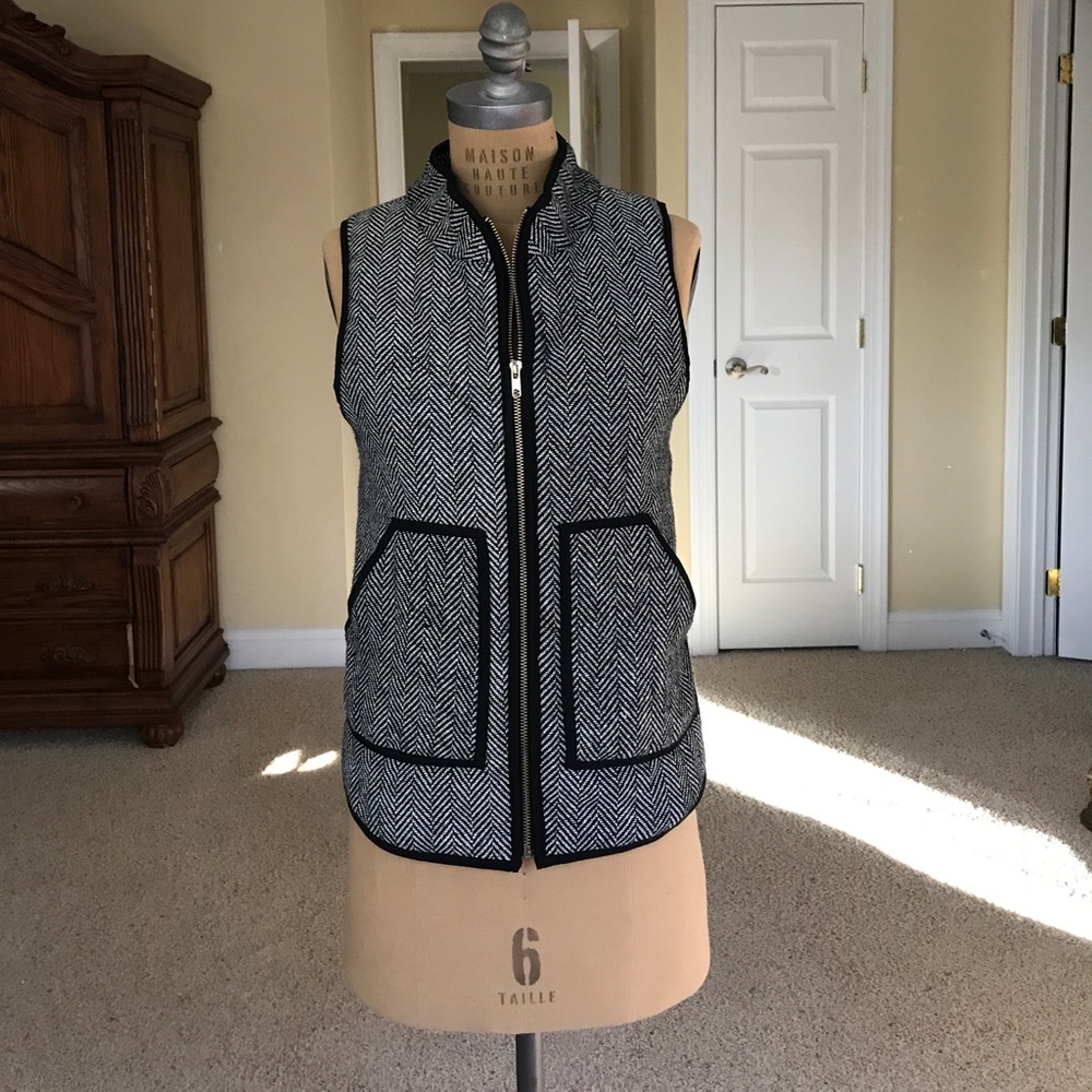 Classic, versatile herringbone vest