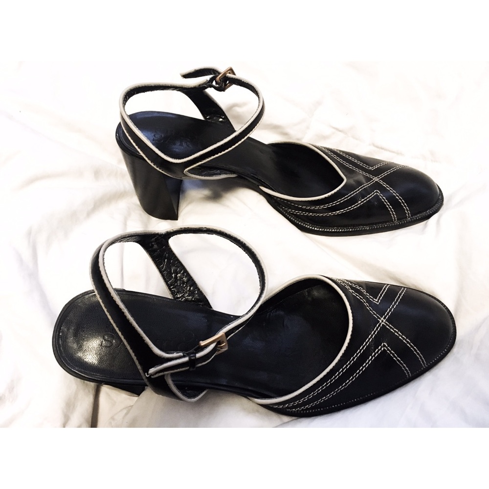 ON SALE! FRANCO SARTO VINTAGE HEELS