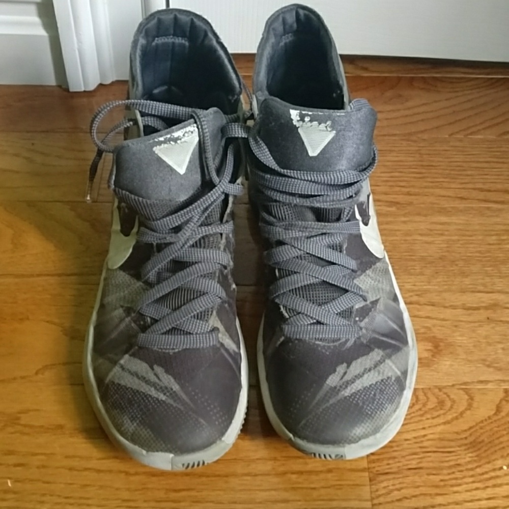 Nike shoes