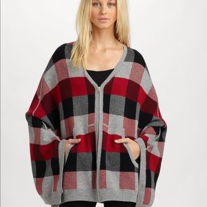 AIKO Cashmere Blend Riley Front Zip Poncho - XS