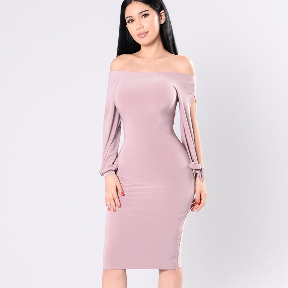 Mauve off the shoulder dress - S