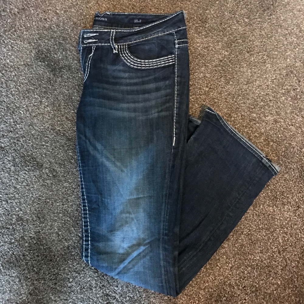 Vigoss Jeans. Size 16. Length 35.