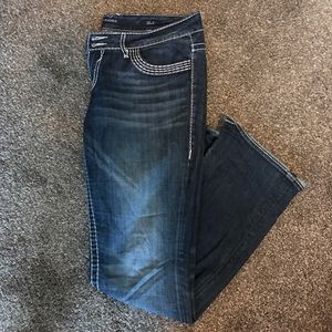 Vigoss Jeans. Size 16. Length 35.