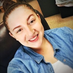 Meet your Posher, Alex