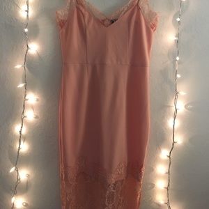 Pink Bodycon Eyelash Lace Detail Dress